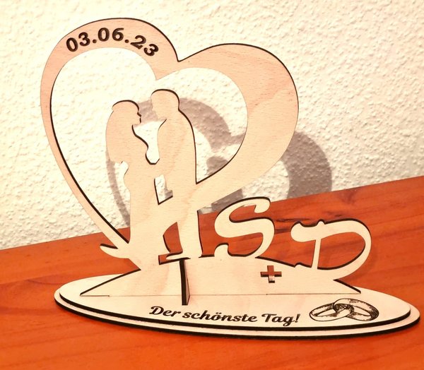 Tischaufsteller "Herz und Brautpaar mit Buchstaben" 22cm hoch, für Hochzeit und Valentinstag